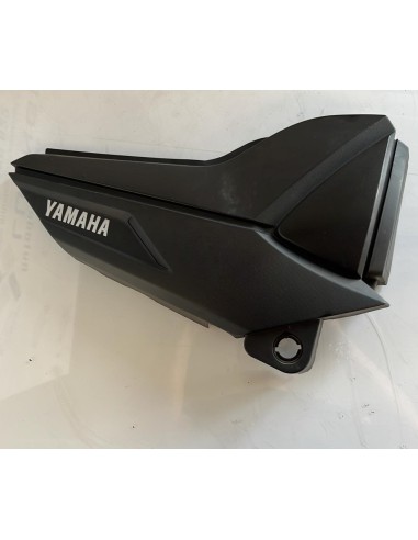 Lateral derecho Yamaha YS 125 2017