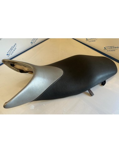 Asiento Suzuki GSR 600 2007