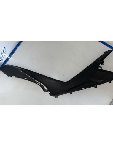 Interior bajo lado izquierdo Kymco Xciting S 400 2021