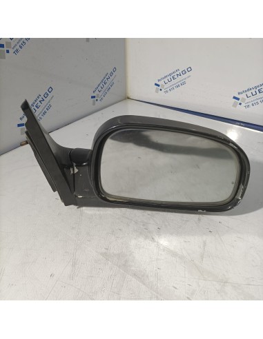 Retrovisor derecho Hyundai Santa Fe 2001