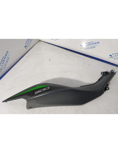 Lateral trasero derecho Kawasaki Ninja 500 2024